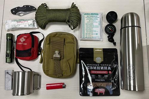 Что стоит всегда носить с собой? Набор для выживания в полевых условиях
