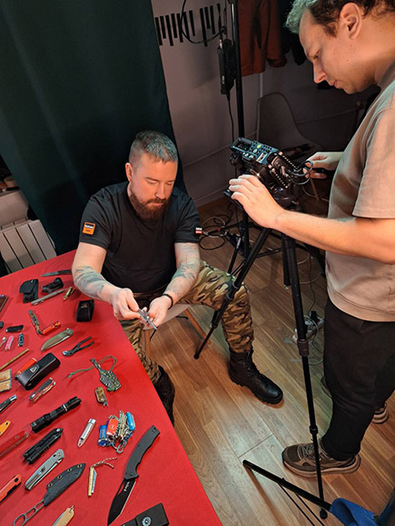 выставка ножей для туризма